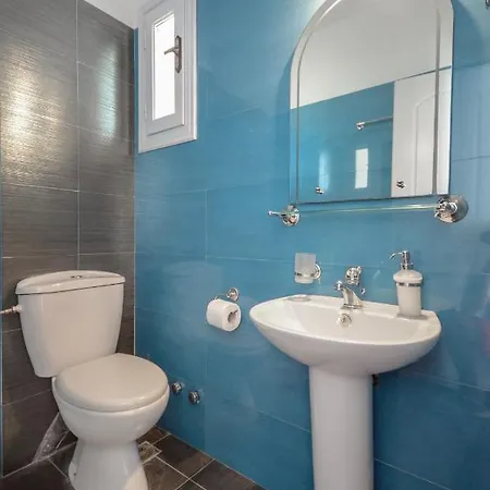 Crystal Naxos 2 At Mikri Vigla