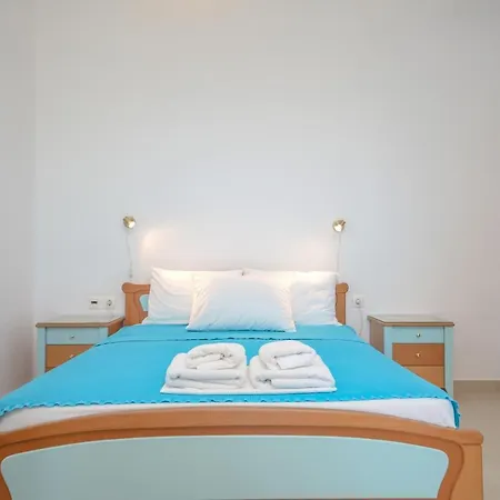 Crystal Naxos 2 At Apartment *