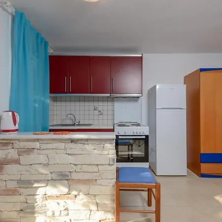 Crystal Naxos 2 At Mikri Vigla