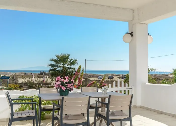 Crystal Naxos 2 At Mikri Vigla